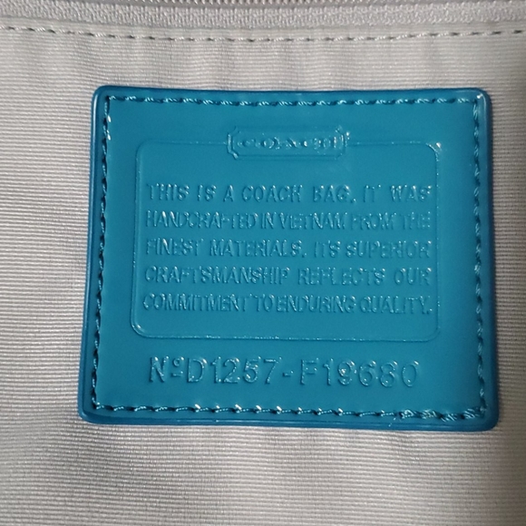 Coach Body Bag - Picture 9 of 11